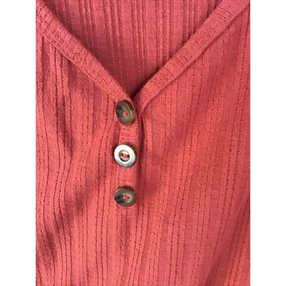 Misia Curvy Top Size 2X Rusty Orange Short Sleeve V Neck Rib Knit Buttons - Picture 3 of 8